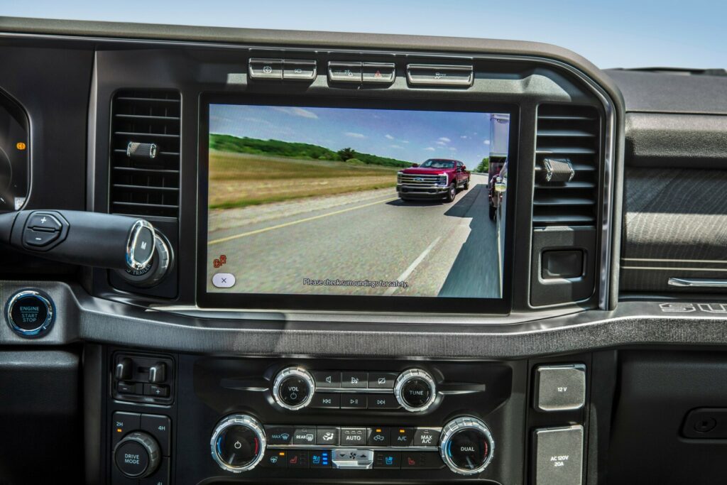 Ford Says New Super Duty Heads-Up Display Inspired by Fighter Jets