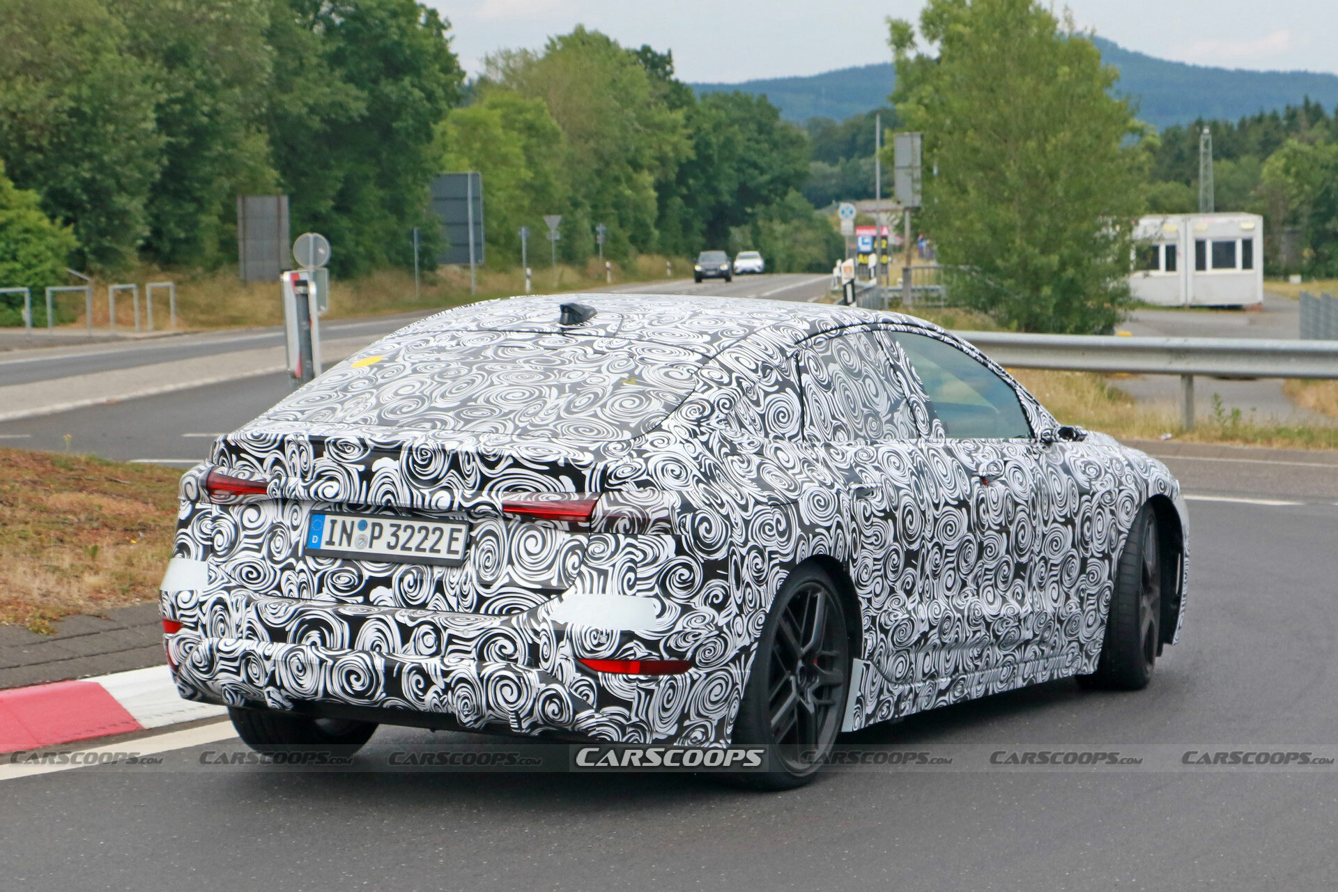 Audi RS6 E-Tron Flaunts Digital Side Mirrors In Latest Spy Photos ...