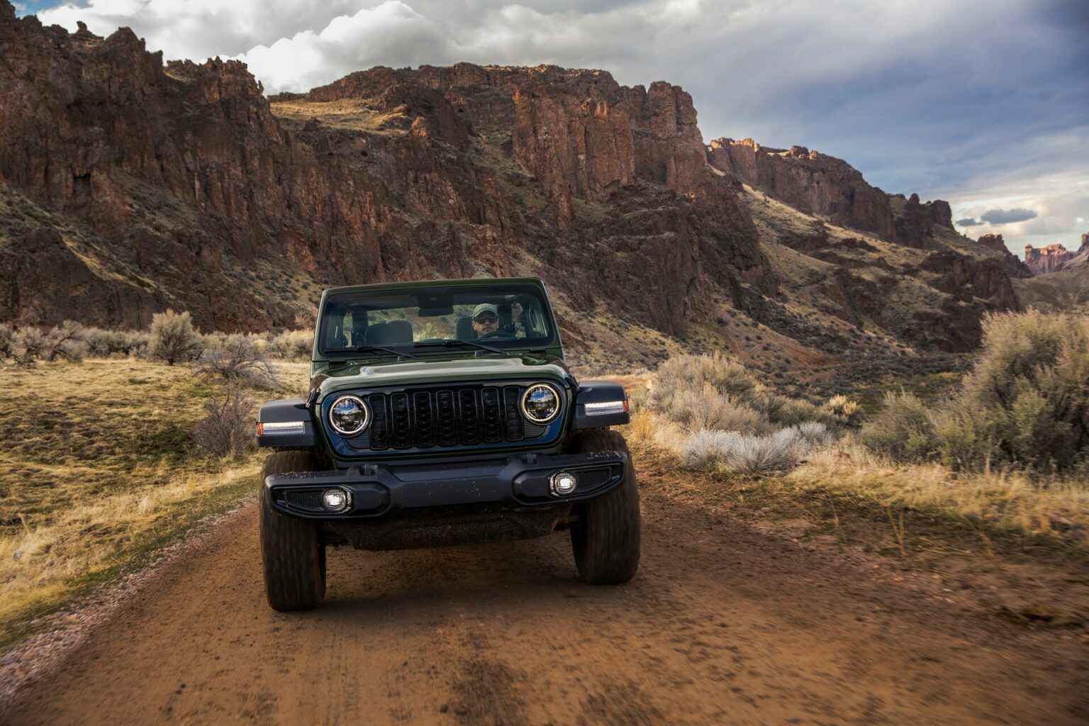 Jeep Wrangler реснички