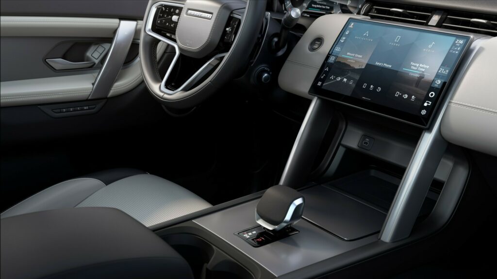 2024 Land Rover Discovery Sport Ditches Physical Buttons, Gets Curved  Touchscreen