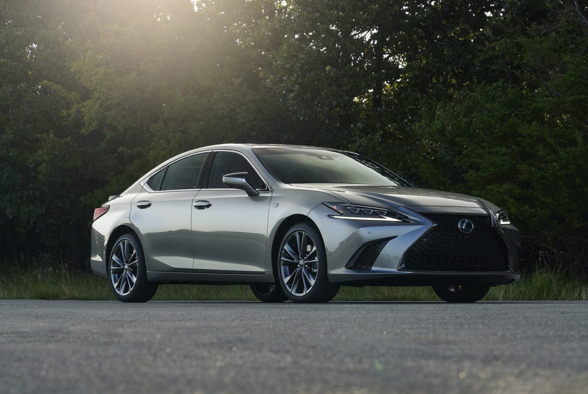 2024 Lexus ES Adds Tech Pack Option, New Wheel Finish And That’s Your ...