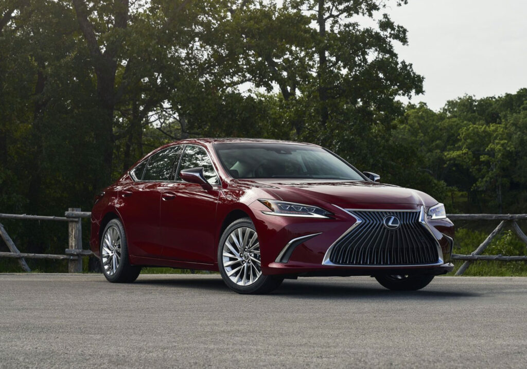 2024 Lexus ES Adds Tech Pack Option, New Wheel Finish And That’s Your ...