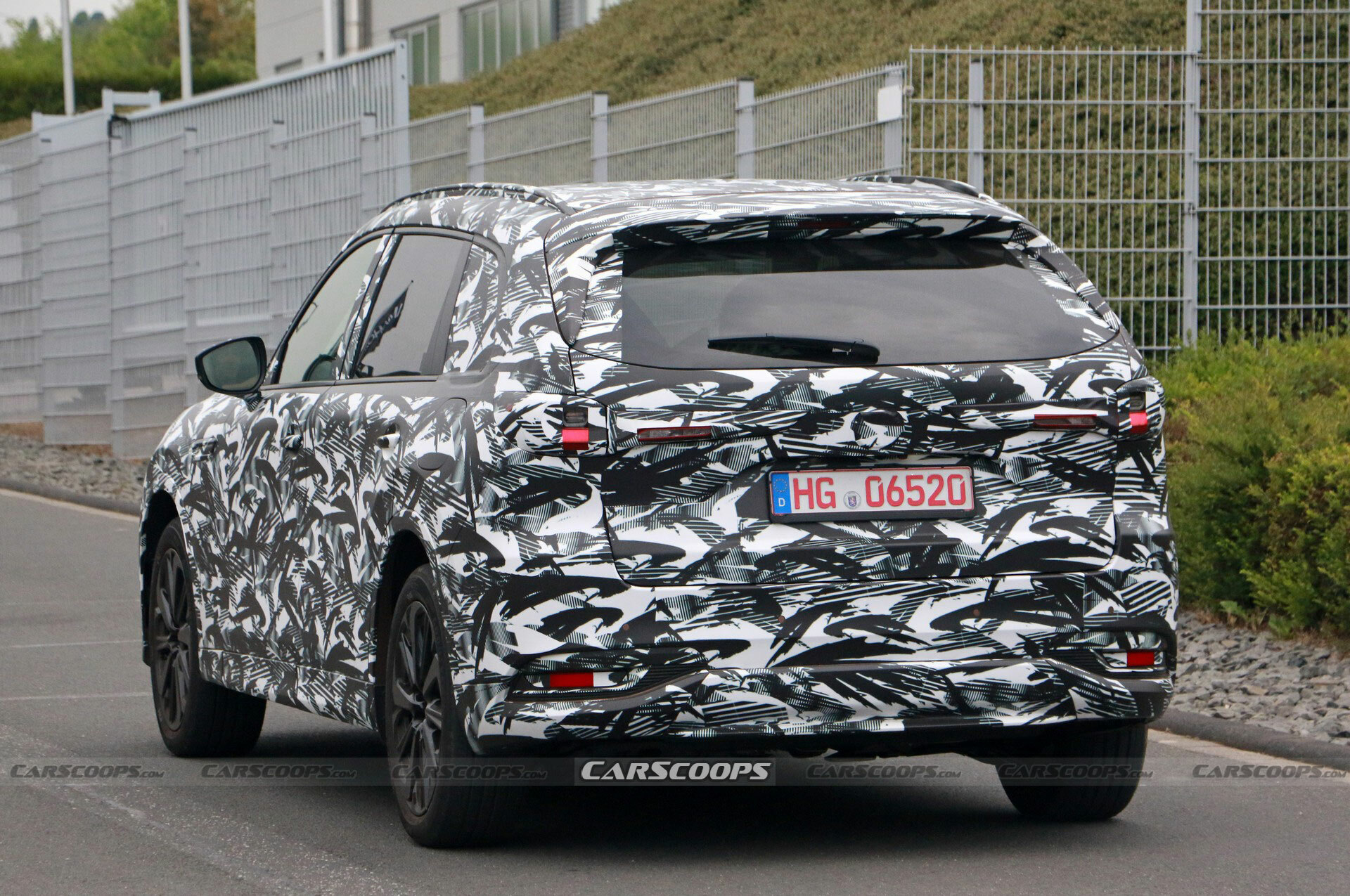 2024 Mazda CX-80 Spied As A Super-Sized CX-60 With A Third-Row | Carscoops