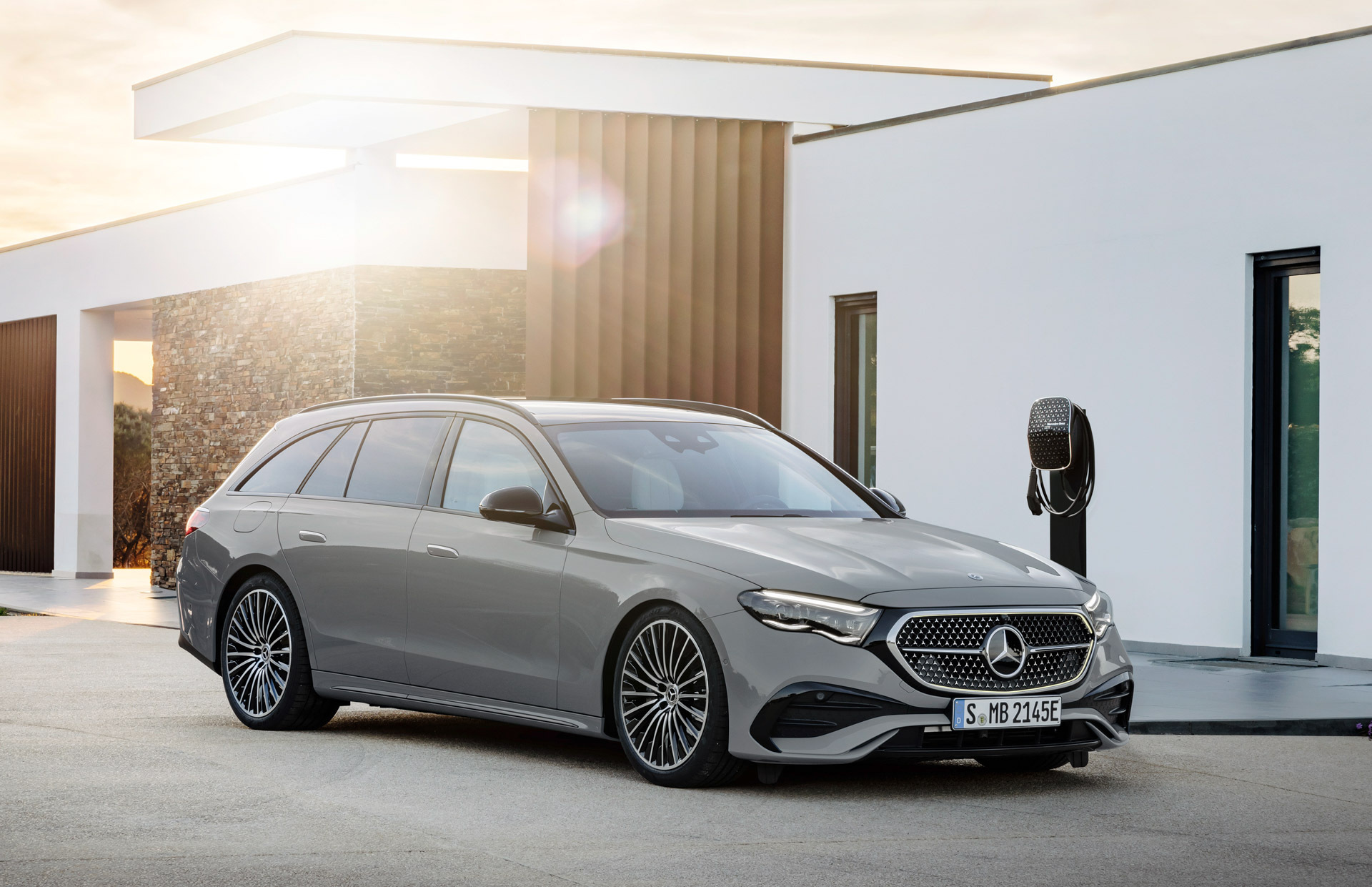 Stylish 2024 Mercedes EClass Estate Is A Wagon With A Wow Factor