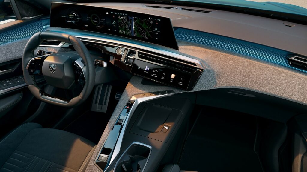 2024 Peugeot 3008 Interior Revealed With A 21Inch Screen Carscoops