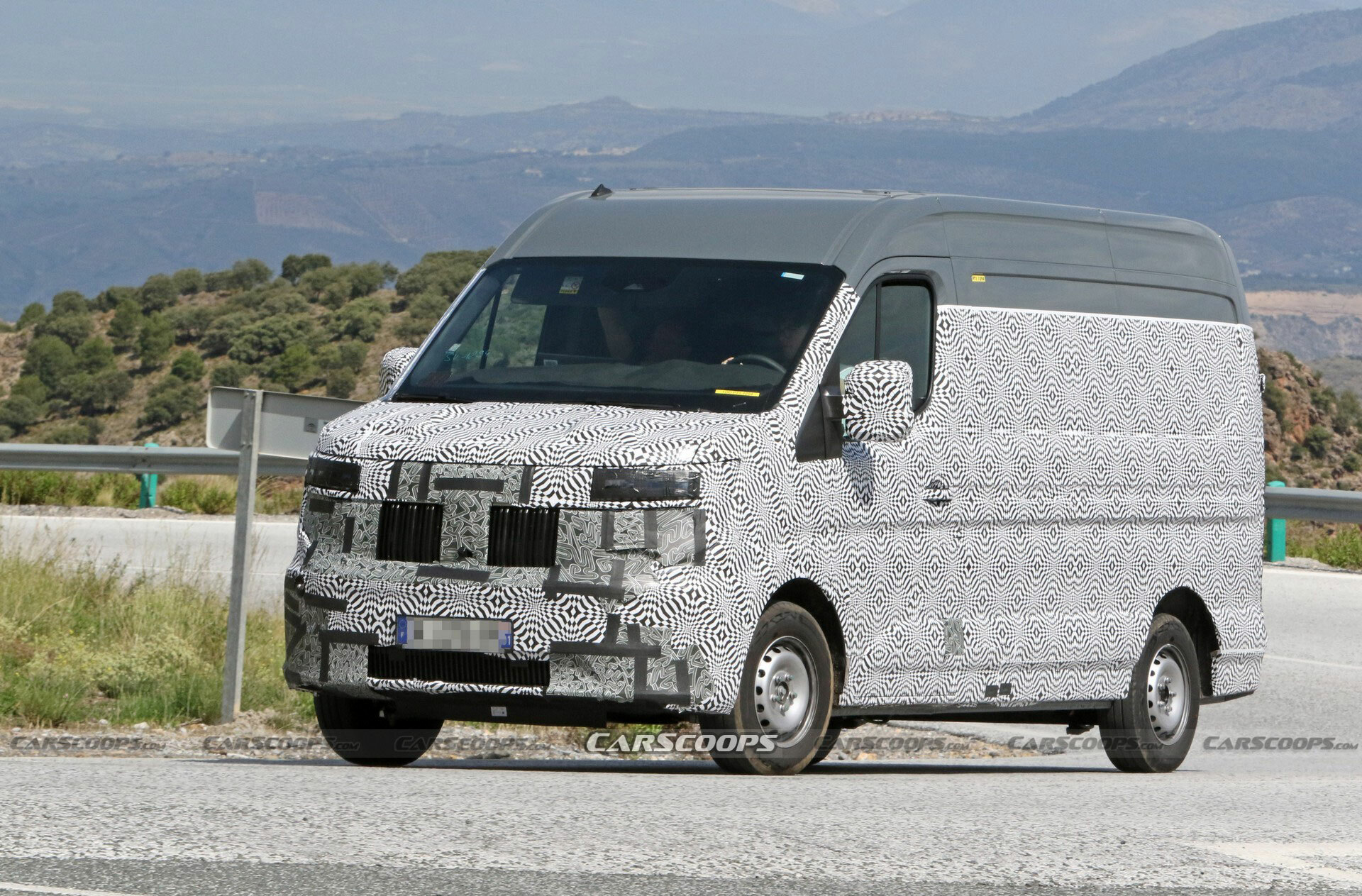 2024 Renault Master Strips Down And Reveals Slightly Sleeker Design ...