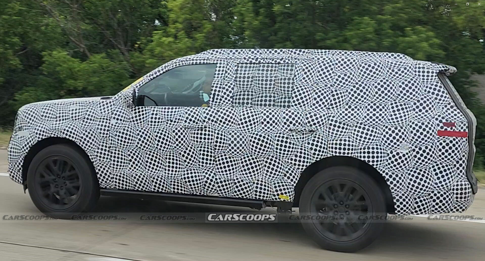 U Spy The 2025 Ford Expedition Testing In Detroit | Carscoops