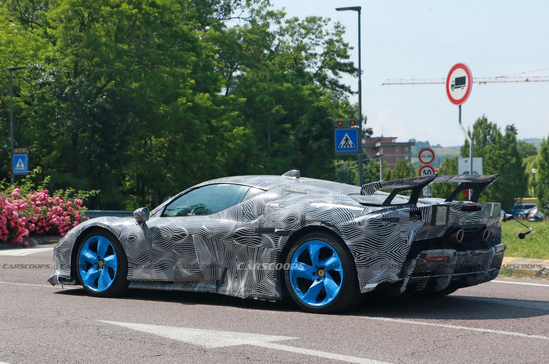 New Ferrari SF90 LM Shows Off More Extreme Aero Ahead Of Rumored Le ...