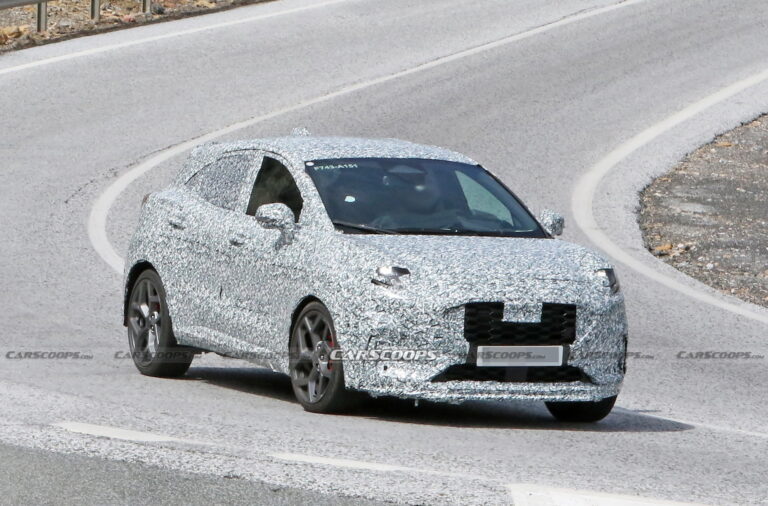 2025 Ford Puma Facelift Makes Spy Debut In ST Guise Carscoops