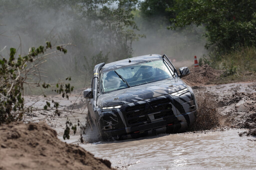  Mitsubishi Ralliart Previews Next-Gen Triton Cross-Country Rally Pickup