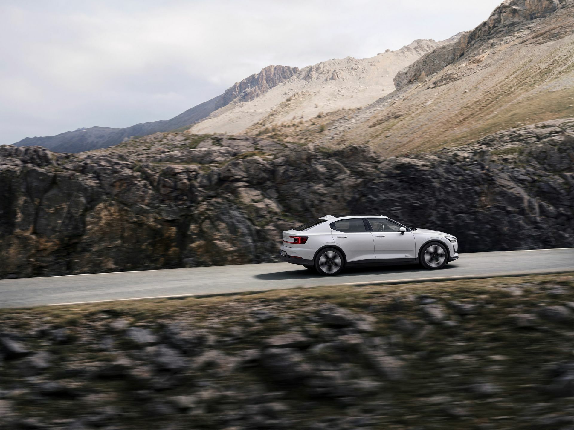 2024 Polestar 2 Comes Down Under With More Range, Starts At AU$67,400 ...