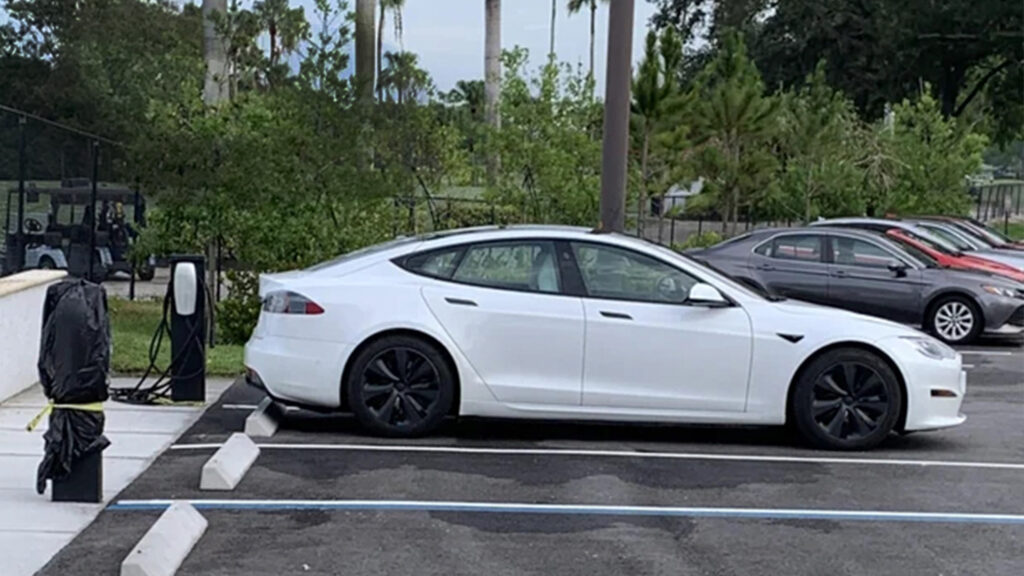 Tesla ICEing 1024x576 - Auto Recent
