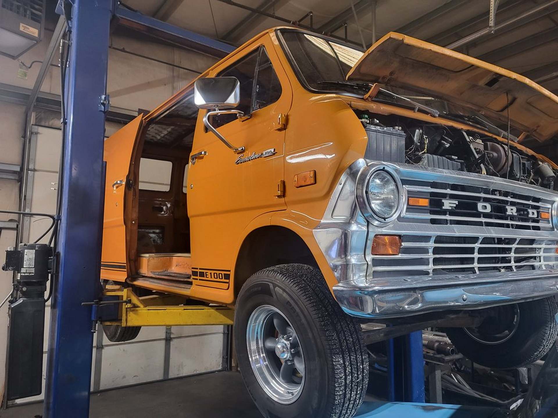 Tesla-Swapped 1974 Ford E-100 Van Is A Cool Electromod Sleeper | Carscoops