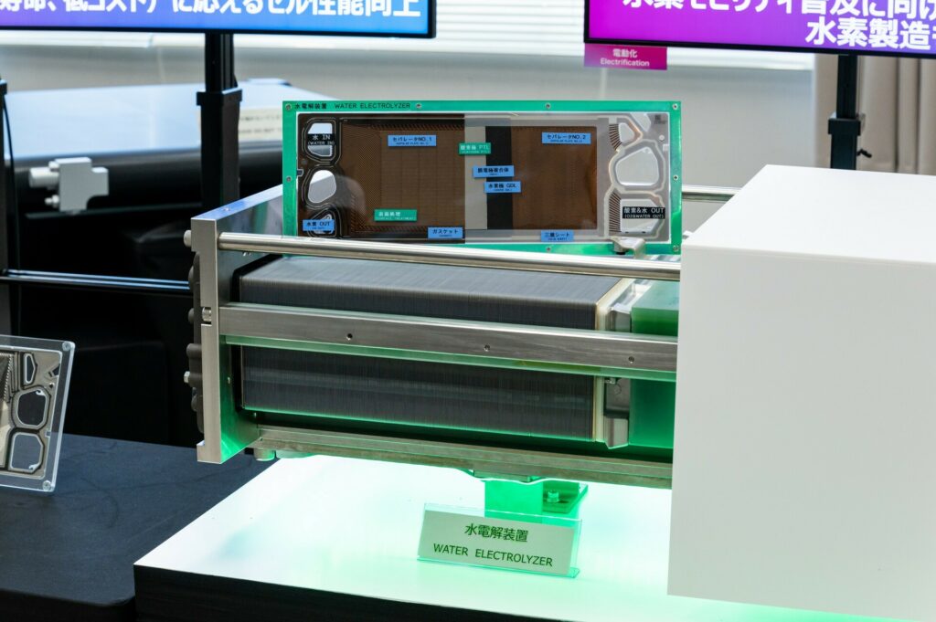  Toyota’s Next-Gen Fuel Cell Could Be Up To 50% Cheaper Than Today’s System