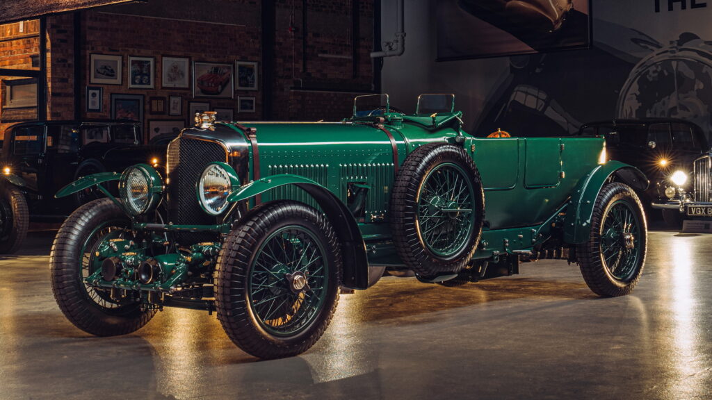   El primer automóvil de continuación Bentley Speed ​​Six finalmente está listo para su debut público