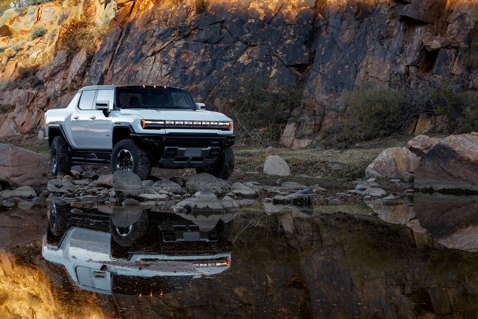 2024 GMC Hummer EV 3X Pickup Gets Increased Range Of 381 Miles Carscoops