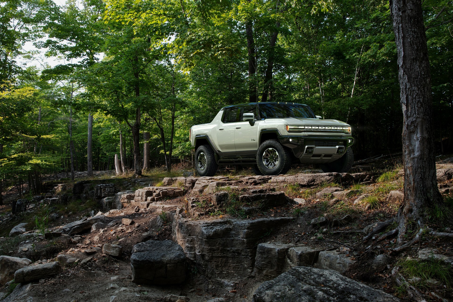 2024 GMC Hummer EV 3X Pickup Gets Increased Range Of 381 Miles Carscoops