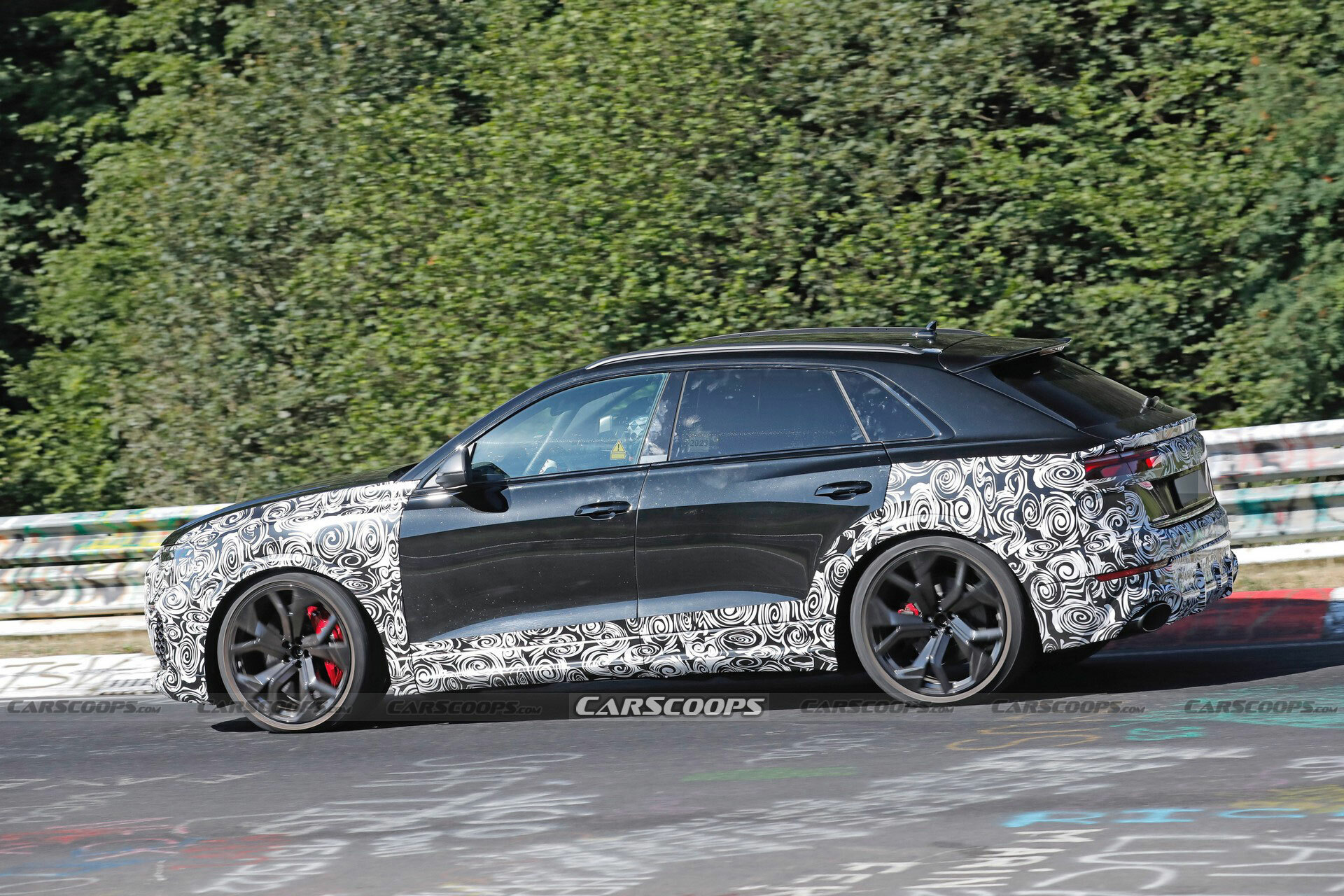 2024 Audi RS Q8 Shows Its Bigger Grin In New Spy Photos Carscoops