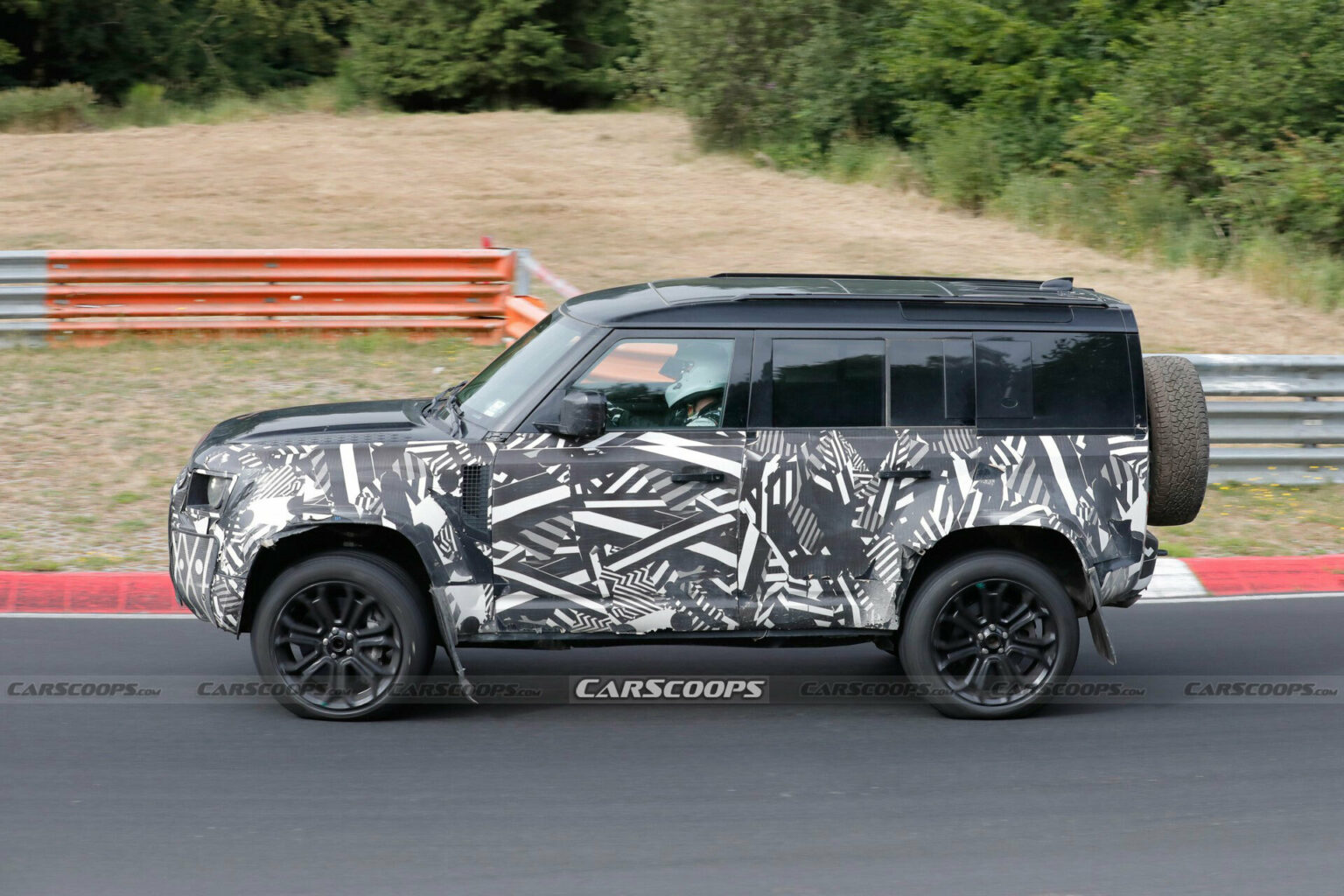 Land Rover Defender SVX Spied As A Pricey, Premium Off-Roader | Carscoops