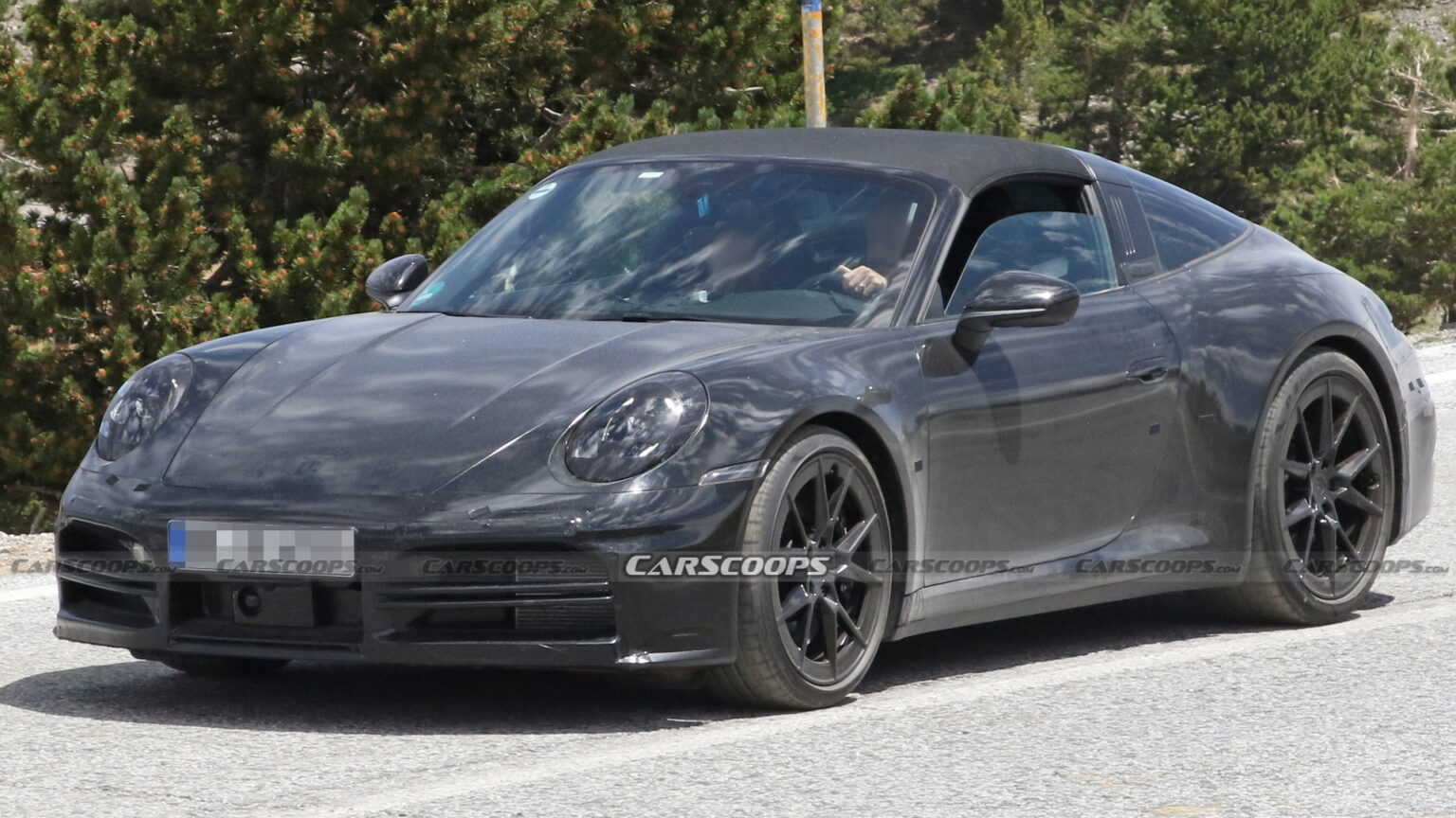 2024 Porsche 911 Targa Facelift Spied With Very Subtle Updates Carscoops