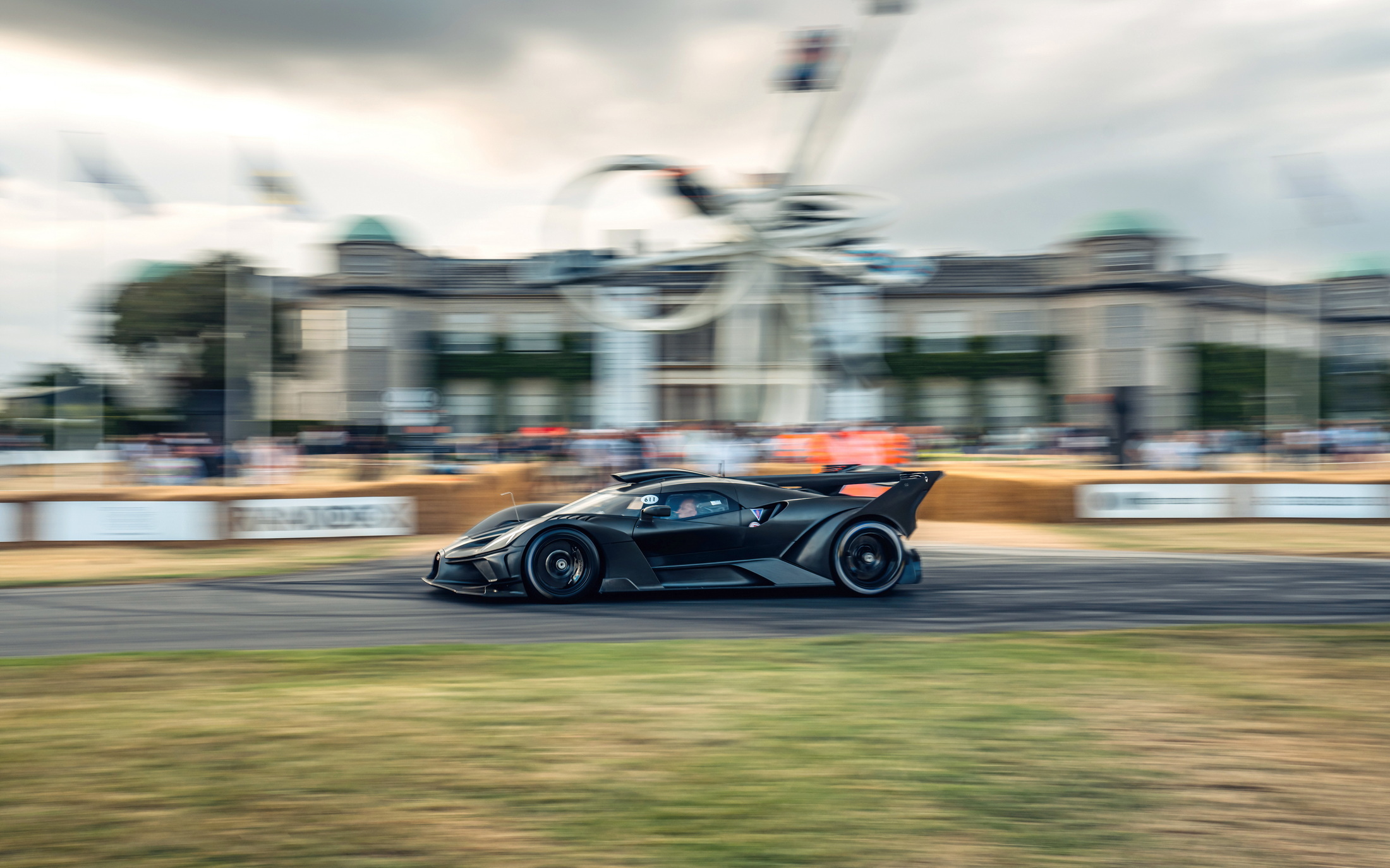 Bugatti Bolide Storms Goodwood With Looks And Sounds Of A W16-Powered ...