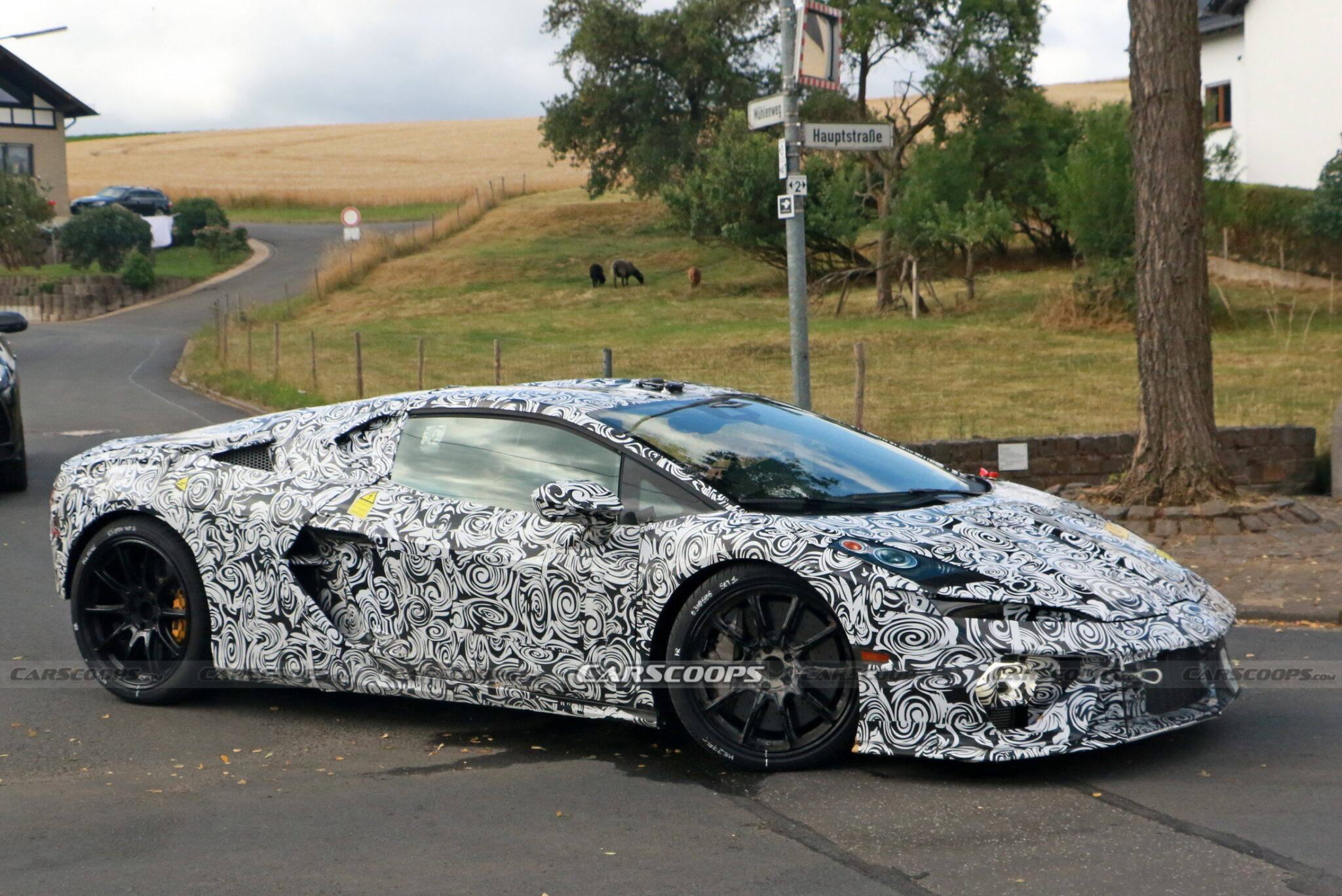 Lamborghini Huracan Successor Spied With Edgy Styling And Hybrid Powertrain Carscoops 3649