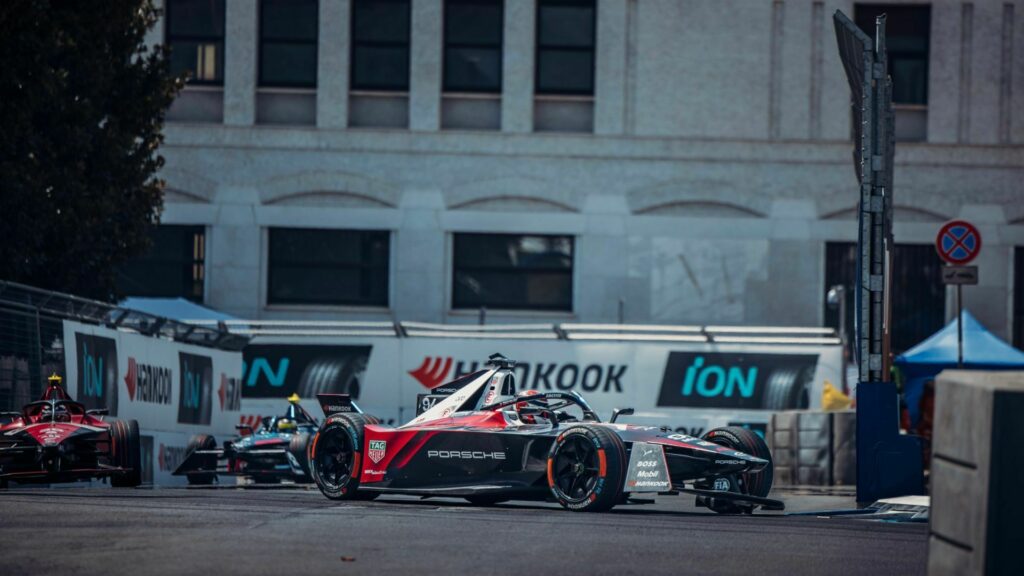  Porsche Increases Formula E Commitment Through 2026