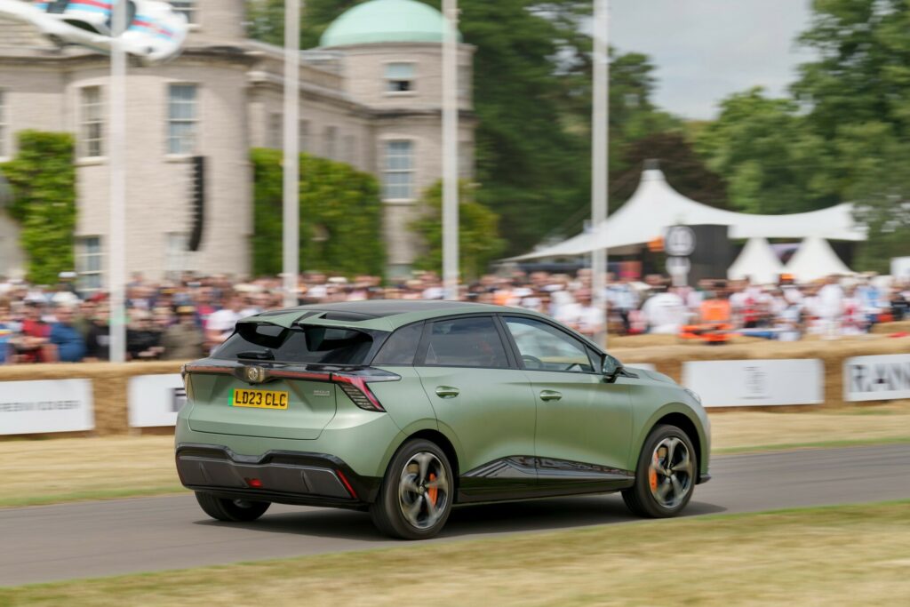  MG Cyberster And EX4 Concept Bring Electric Performance To Goodwood