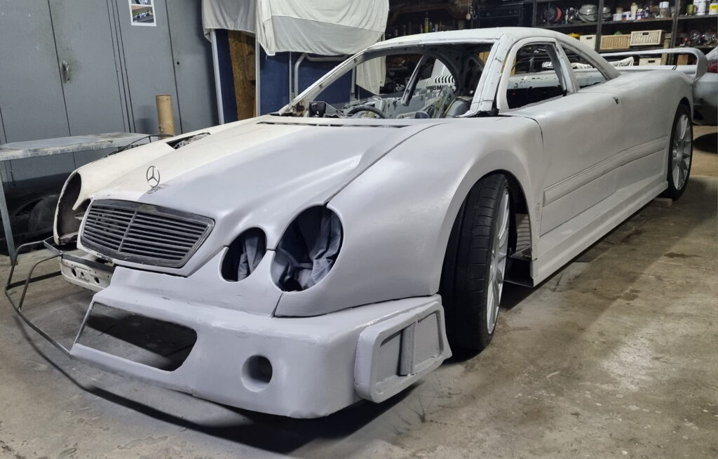 Mercedes-Benz CLK GTR Replica Is A Lot More Than A Chopped E-Class