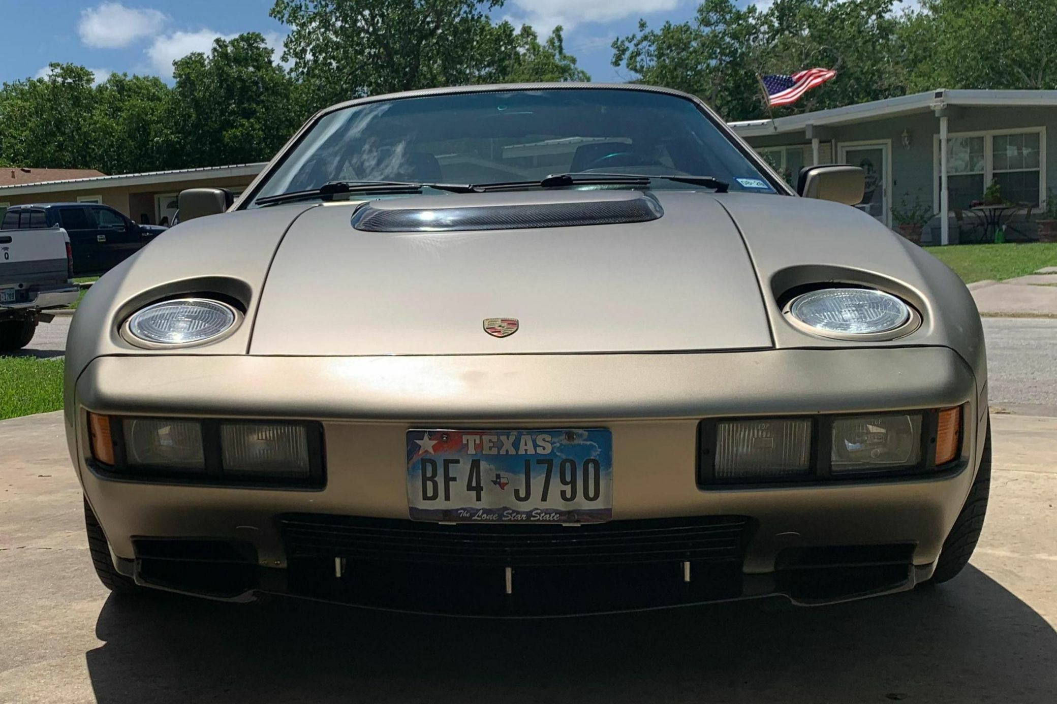 Porsche 928 Gets Insane Toyota Century V12 Engine Swap | Carscoops