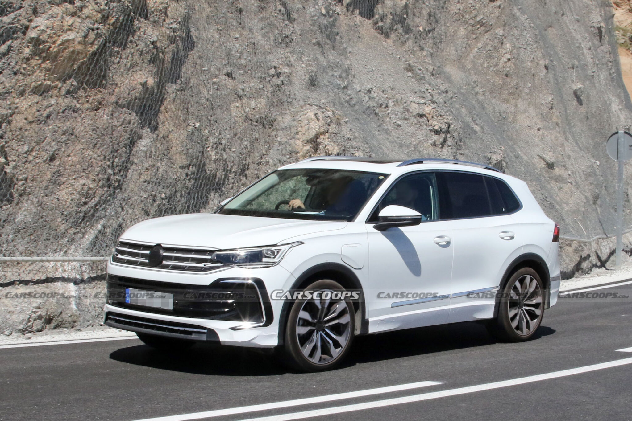 2024 VW Tiguan PHEV Spied Putting 62Mile Electric Range To The Test