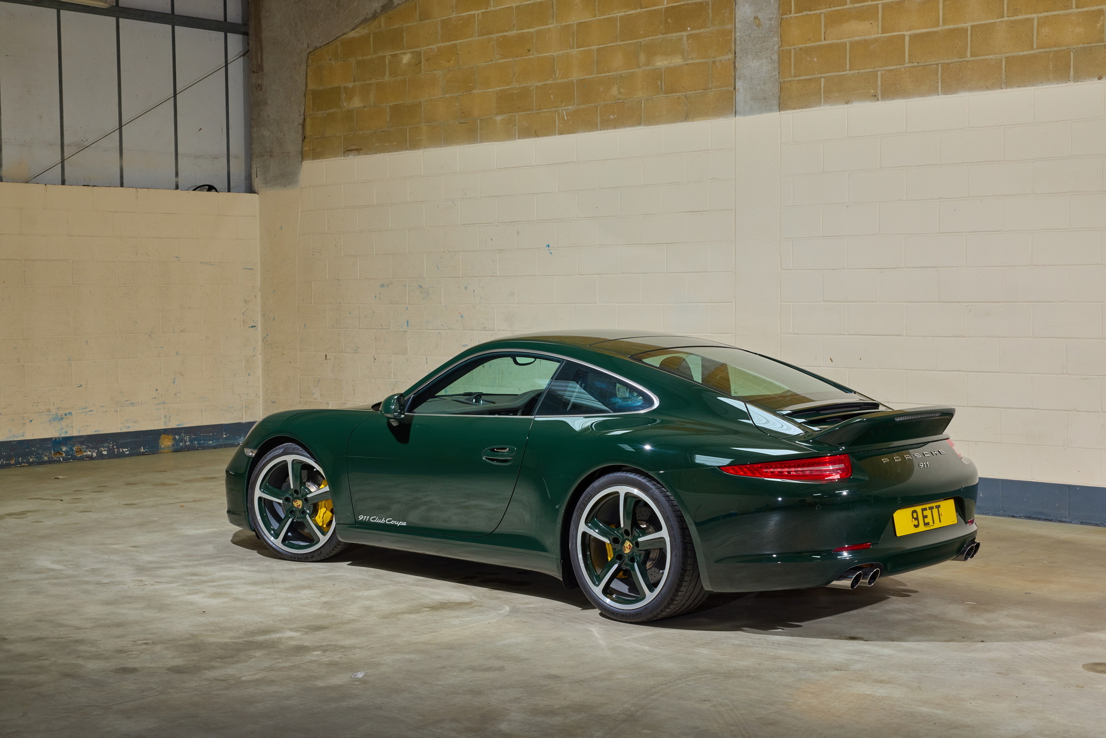 Porsche 911 Carrera GTS Coupe