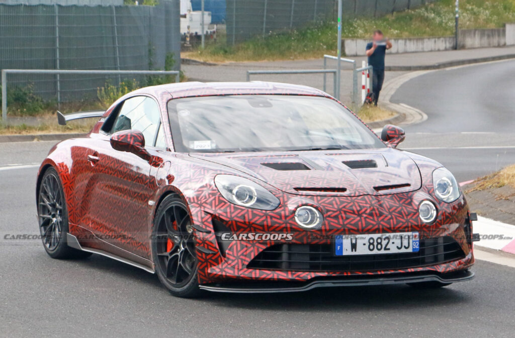  Hotter Alpine A110R Spied Again With Le Mans-Style Dorsal Fin