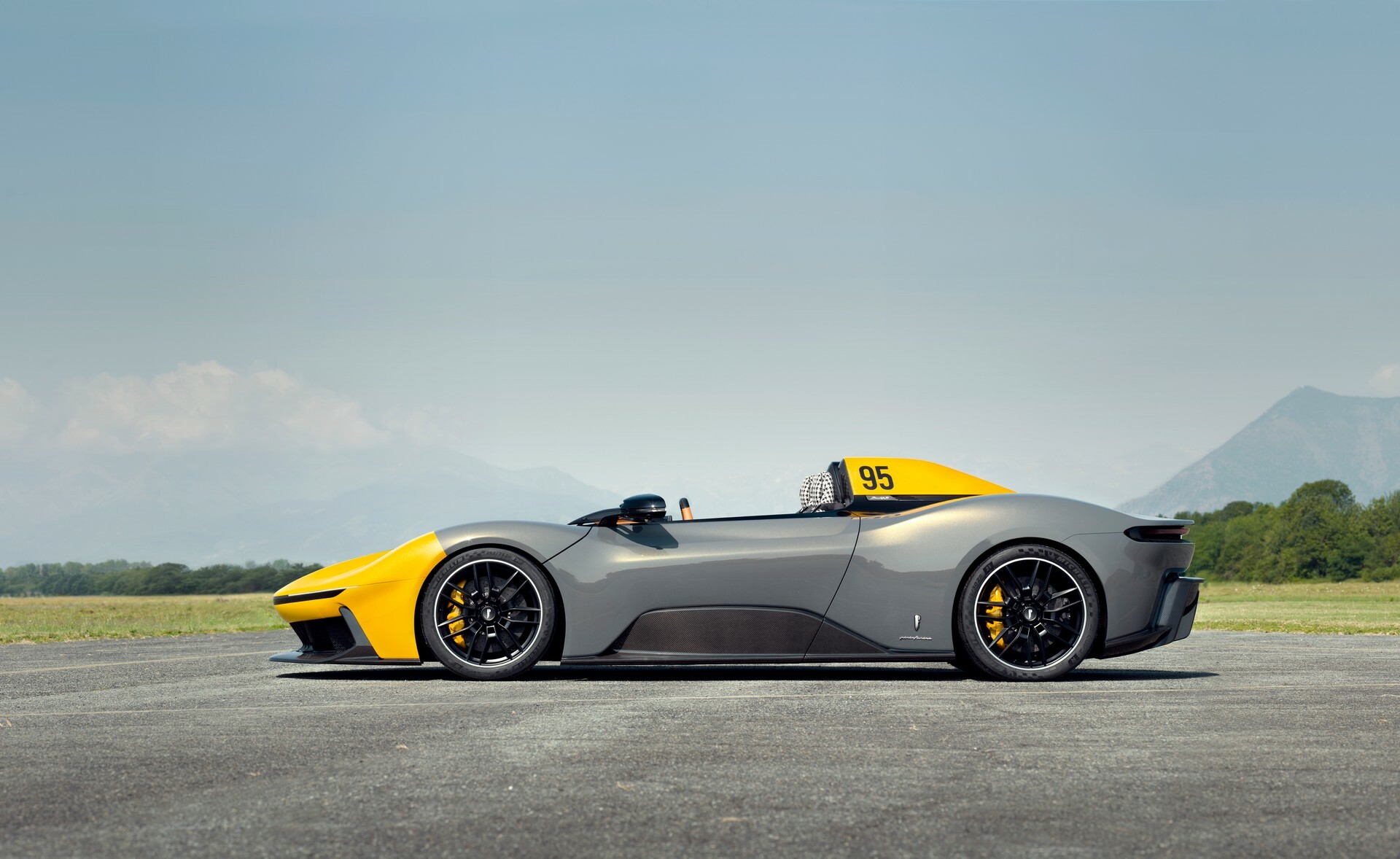 Automobili Pininfarina B95 Is The Most Majestic Of All Electric ...