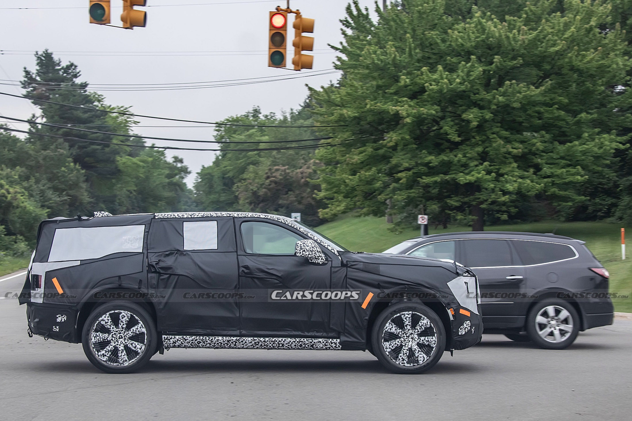 Electric Cadillac Optiq, 3-Row Vistiq SUV And Escalade IQ Spied On Test ...