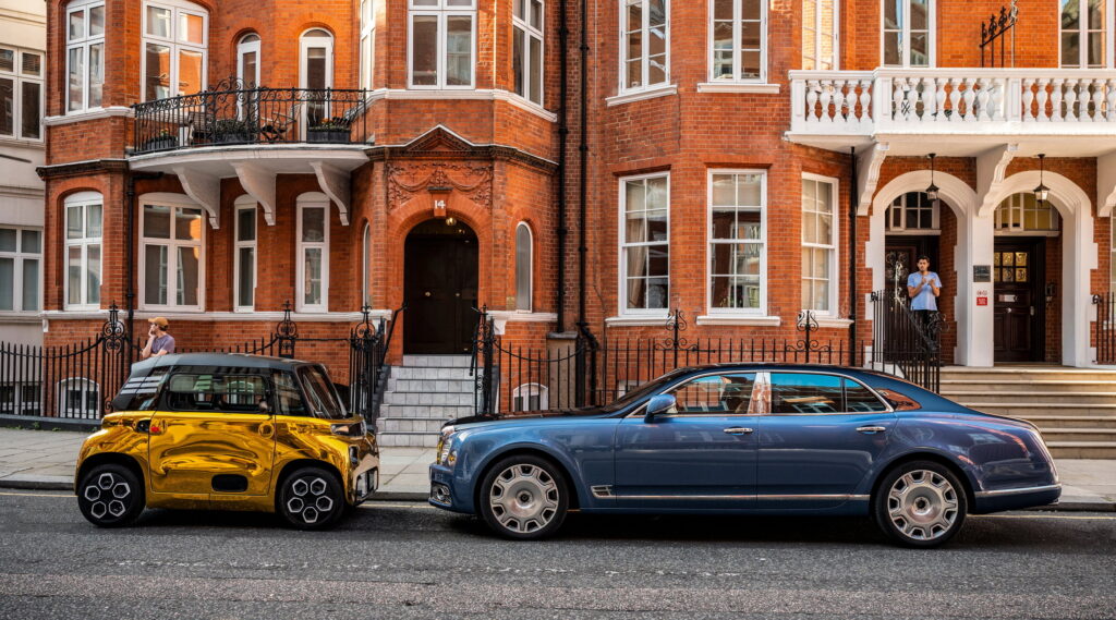 Gold-Wrapped Citroen Ami Photobombs Supercars In London