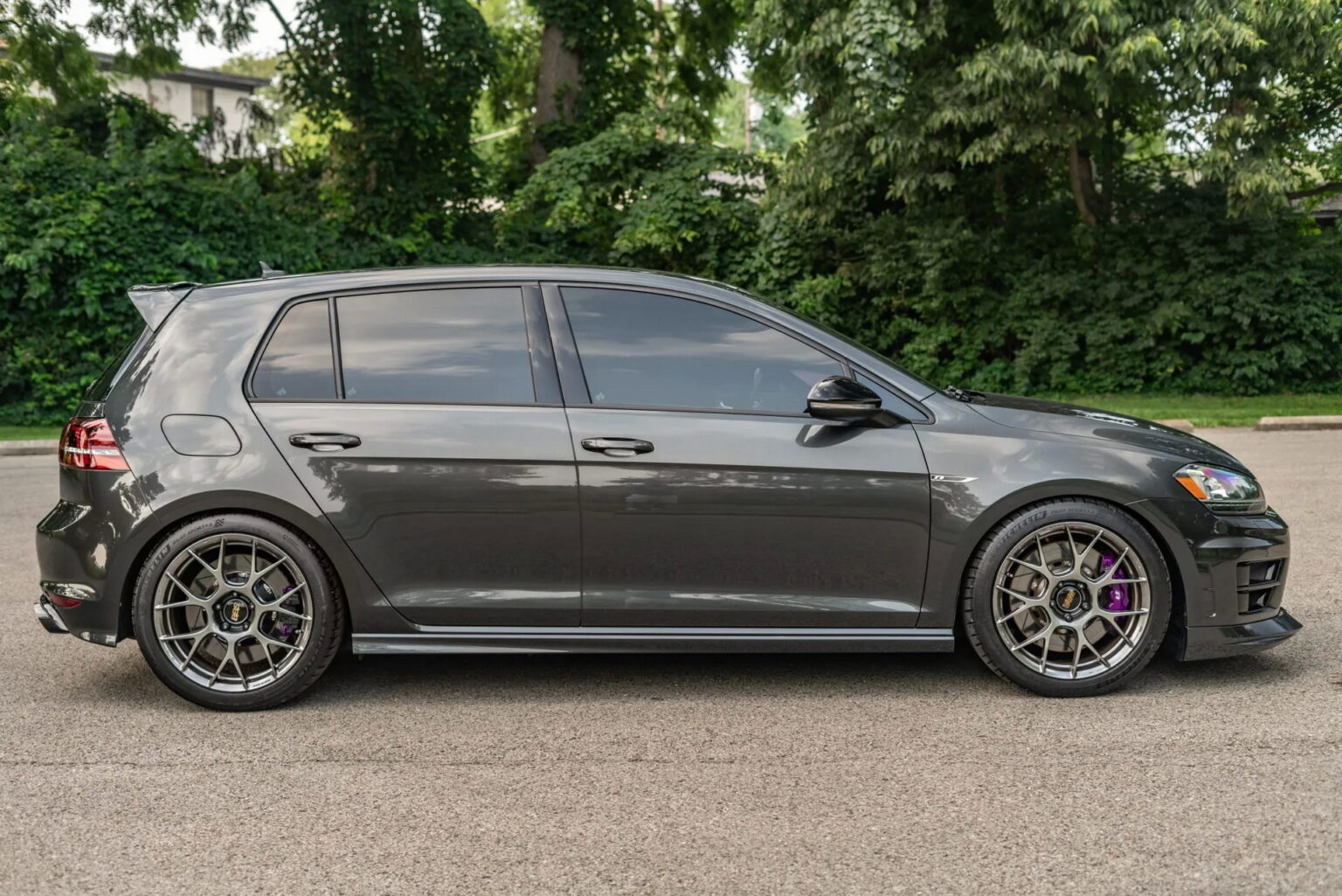 Factory-Mispainted VW Golf R Is A Secretly Influential One-Off That You ...