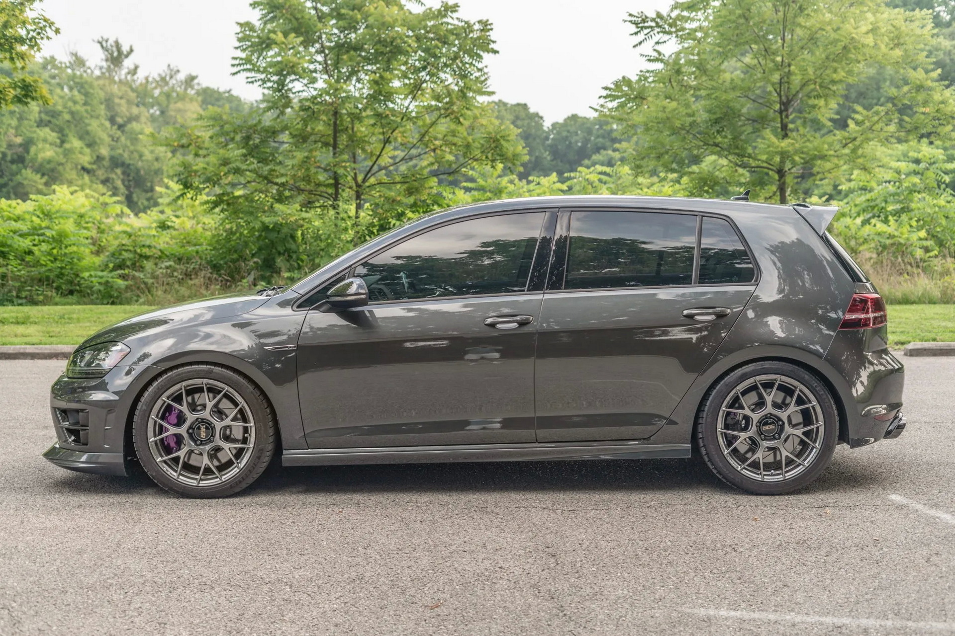 Factory-Mispainted VW Golf R Is A Secretly Influential One-Off That You ...