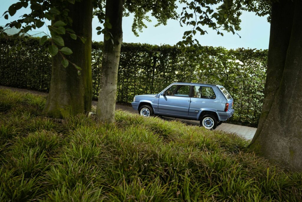 Niels van Roij Restores a Fiat Panda 4x4 Piccolo Lusso