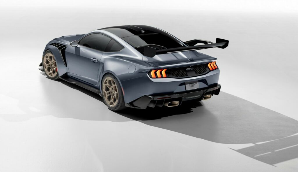  2025 Ford Mustang GTD Is A $300,000 Supercar With 800 HP+ And Chasing A Sub-7 Minute ‘Ring Time