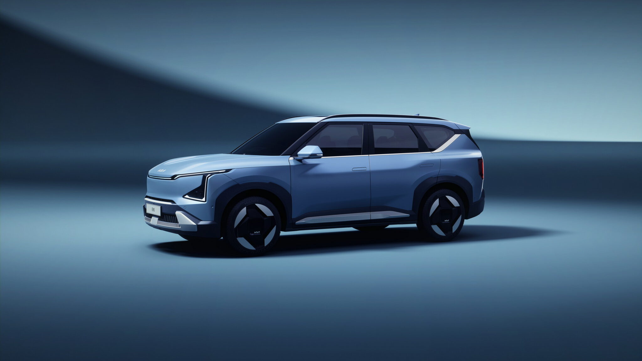 2025 Kia EV5 Compact Electric SUV Debuts In China As A Global Model ...