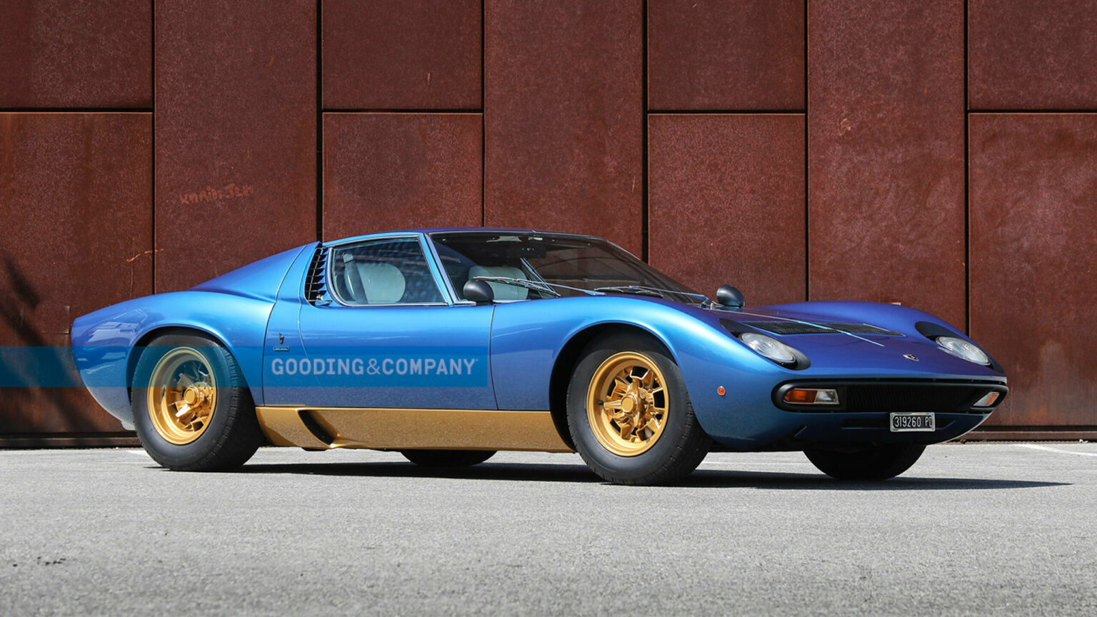 This Beautiful Blue Gold 1972 Lamborghini Miura P400 Sv Is The Perfect