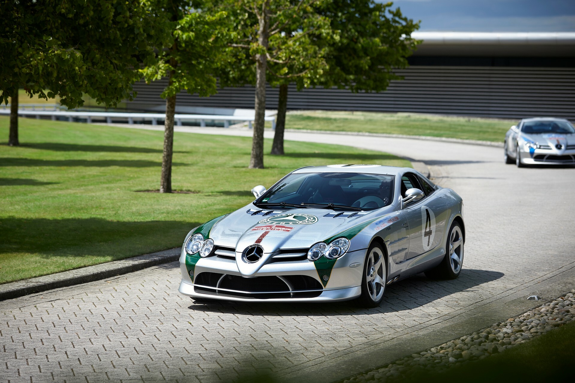 Mercedes SLR MCLAREN капот