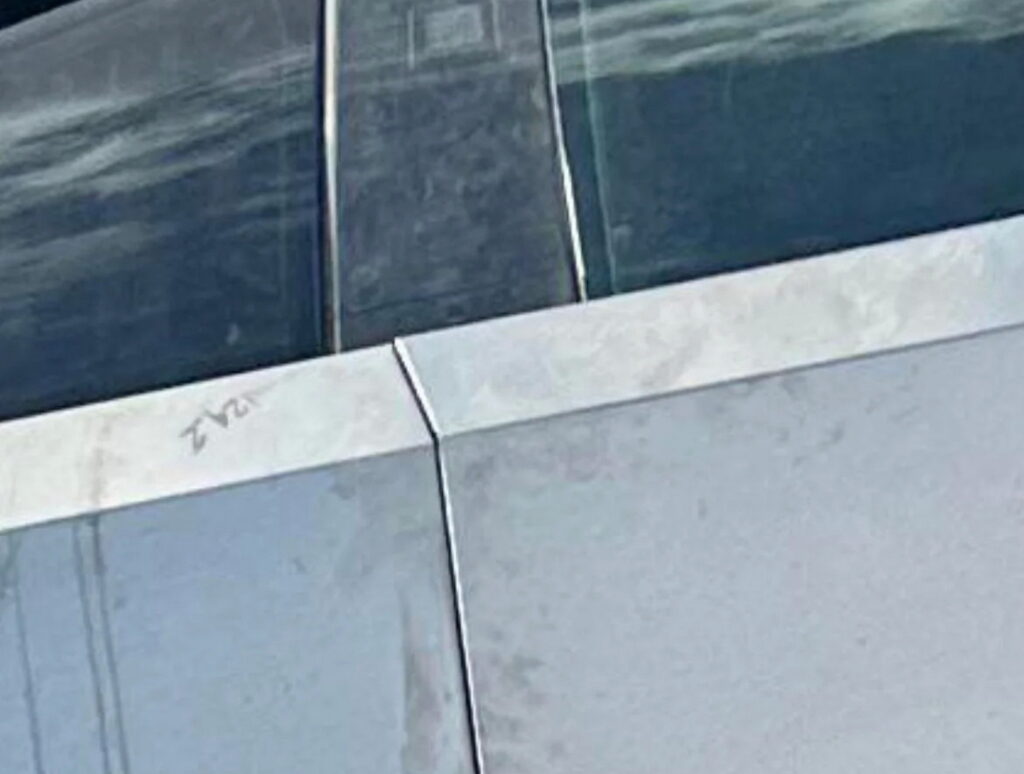 Photos Of Tesla Cybertruck Panel Gaps Reveal Why Musk Was Worried ...