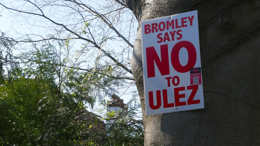  Hundreds Of Cameras Destroyed And Disabled As Londoners Revolt Against ULEZ Expansion