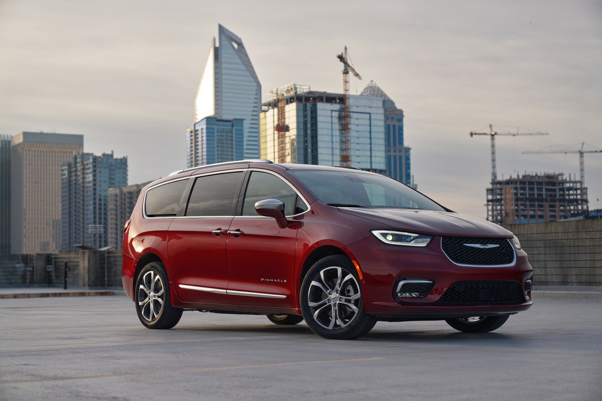 Chrysler Slashes 2024 Pacifica PHEV Lineup To Two Trims Carscoops