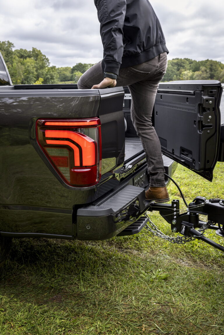 2024 Ford F-150 Refresh Brings New Swinging Tailgate, Cheaper Hybrid 