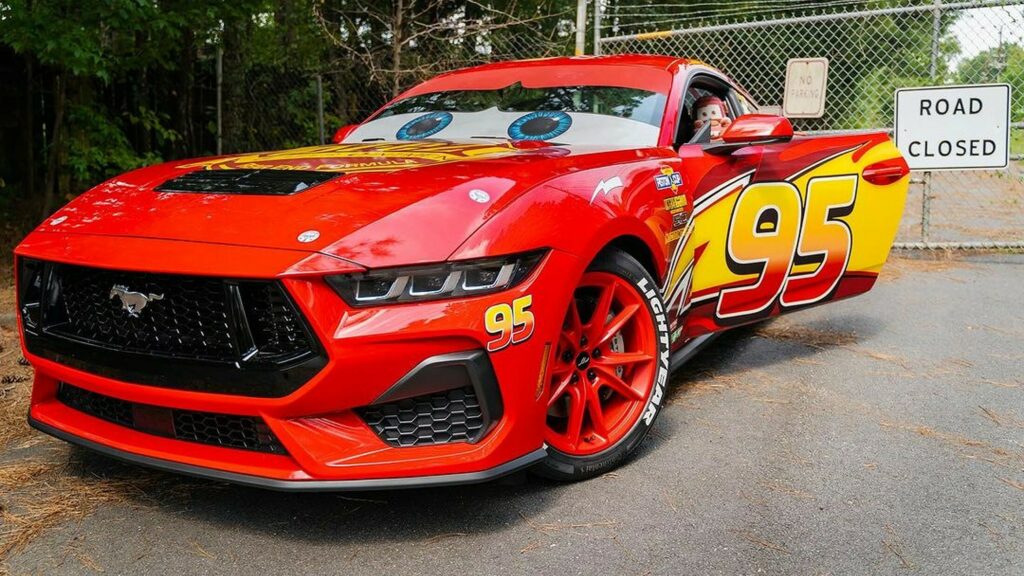https://www.carscoops.com/wp-content/uploads/2023/09/2024-Ford-Mustang-Lighting-McQueen-Atlanta-5s-1024x576.jpg