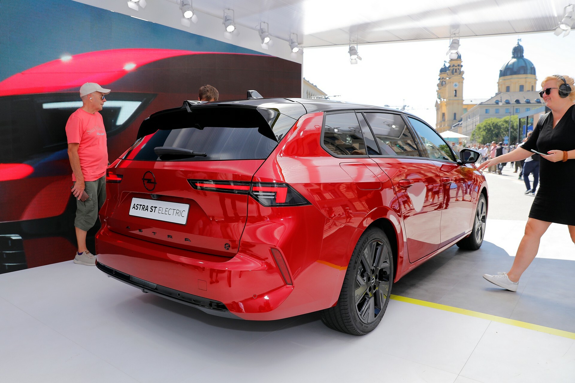 2024 Opel Astra Sports Tourer Electric Debuts In Munich As German