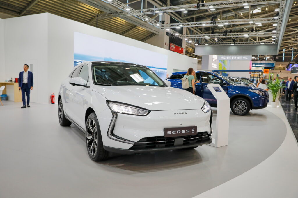  France Announces New Legislation Aimed At Making Chinese EVs Less Competitive